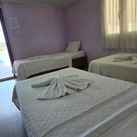 Homestay Cesme Pansiyon *