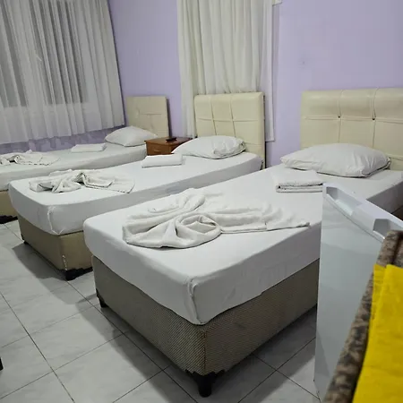 Homestay Cesme Pansiyon *